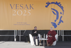 Bhikkhunī Dhammadinnā in dialogo con Andrea Libero Carbone in occasione del Vesak UBI 2025 (Milano)