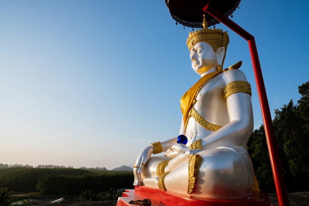 Statua di un Buddha Theravada
